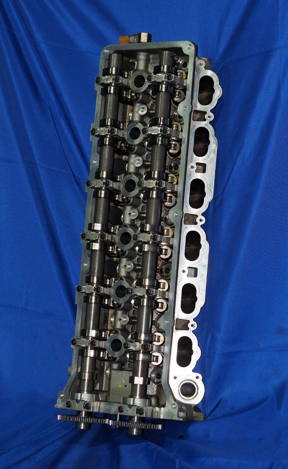 2010-2014 Aston Martin Rapide AM11 6.0 V12 Right Engine Cylinder Head Nice W/Cam