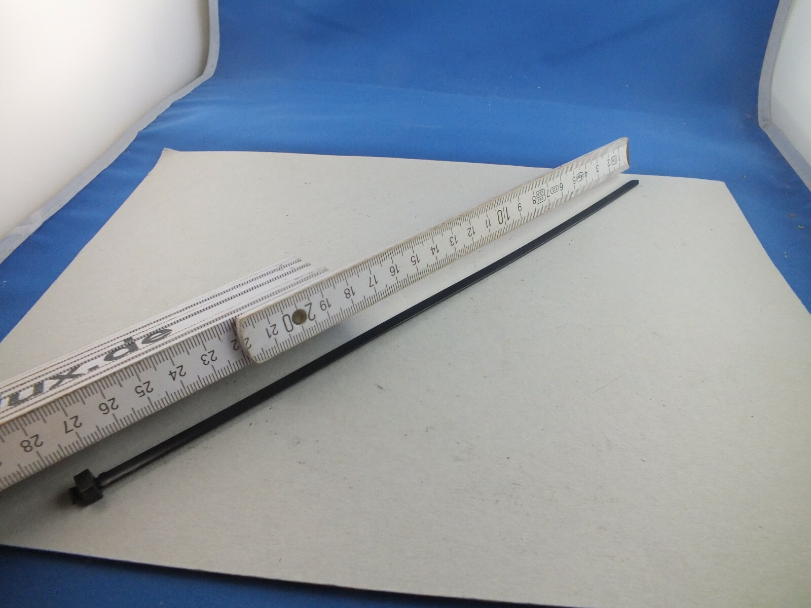 Original Mercedes Kabelbinder A002997249064 W100 W111 W107 0,32 