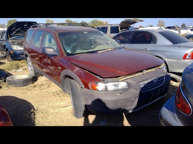 Conjunto de filtro de aire usado se adapta a: Volvo Serie 70 2001 con turbo exc. Modelo R US mar Foto 2 de 4