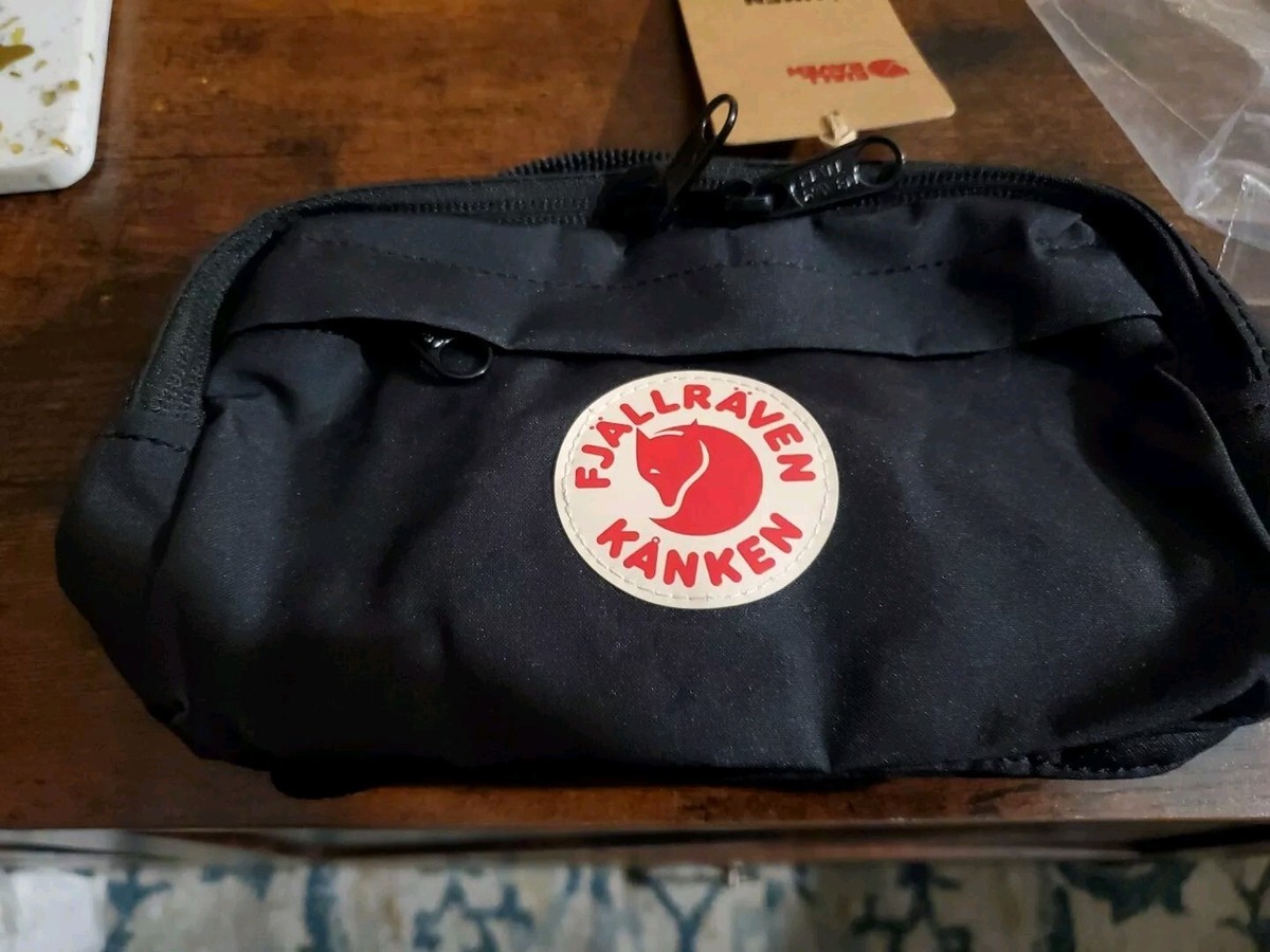 NWT - FJALLRAVEN Kanken Fanny Hip Pack Bag Black Crossbody