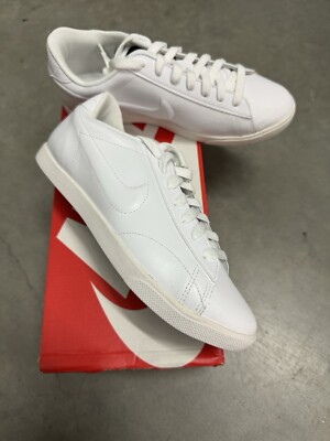 NIB NIKE WMNS RACQUETTE LTR WHITE SNEAKERS size 7.5/ EUR 38.5