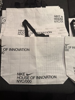 Nike NYC Shopping Tote Bag Reusable Shopping Eco  XL White 19.5 x 17.5 x 6