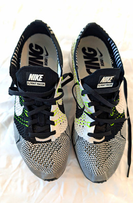 Nike Flyknit Racer Low Top Knit Lace-Up Running Sneakers Black White Green