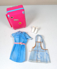 Barbie Rosa Pasaporte Traje de Viaje Camisa Denim Vestido Jersey Zapatos Maleta