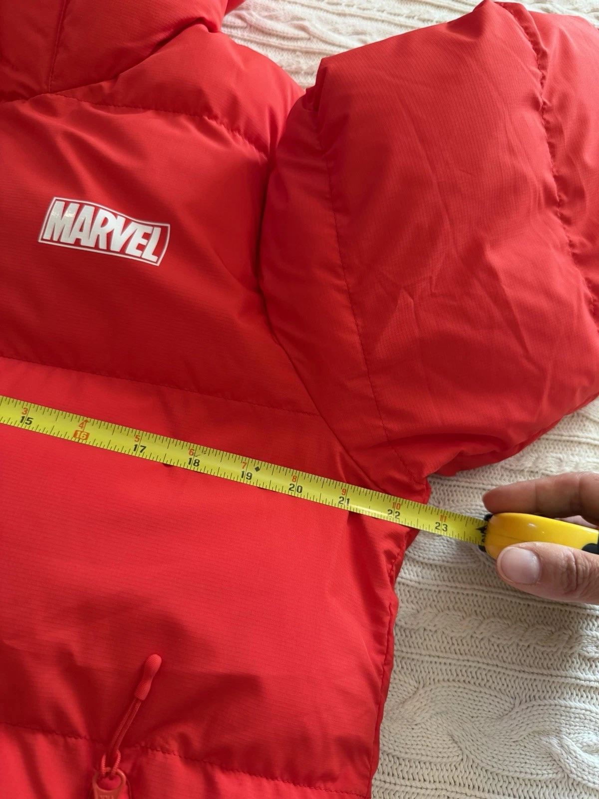 MARVEL 80th YEAR ANNIVERSARY Red Puffer Jacket Hooded Coat Men L image 7