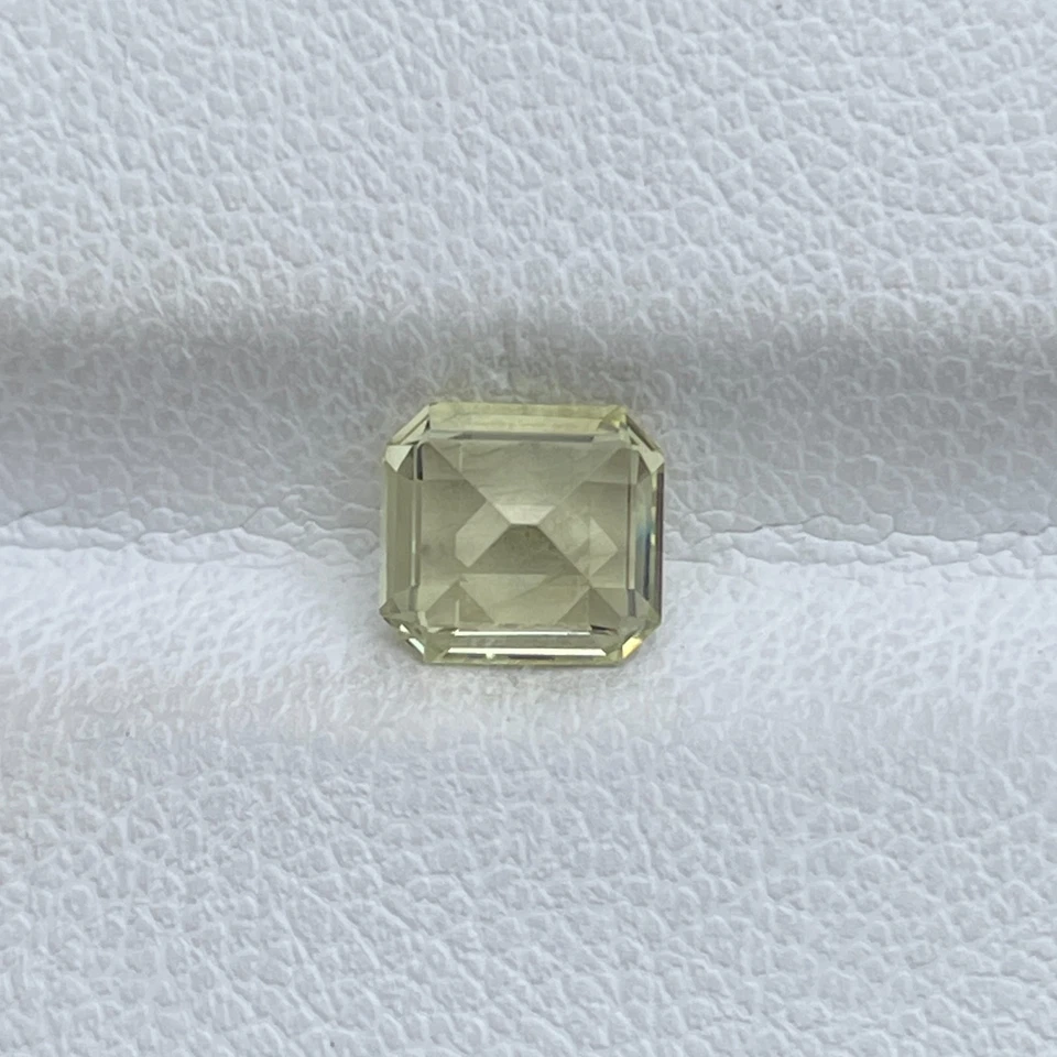 Натуральный желтый хризоберилл 1,33 карата — драгоценный камень изумрудной огранки россыпью для ювелирных изделий - Изображение 4 из 4