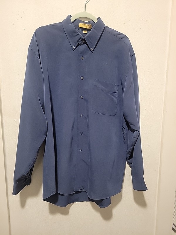 Arrow Microtech Blue Button Down Size 16.5 34/35