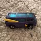 New ListingHot Wheels Redlines Volkswagen Beach Bomb 1:64 Purple Diecast Van Surfboard 1969