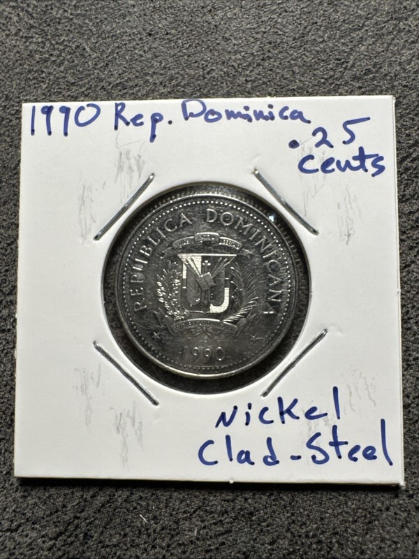 1990 Republic Of Dominica. 25 Cents. Nickel Clad Steel.