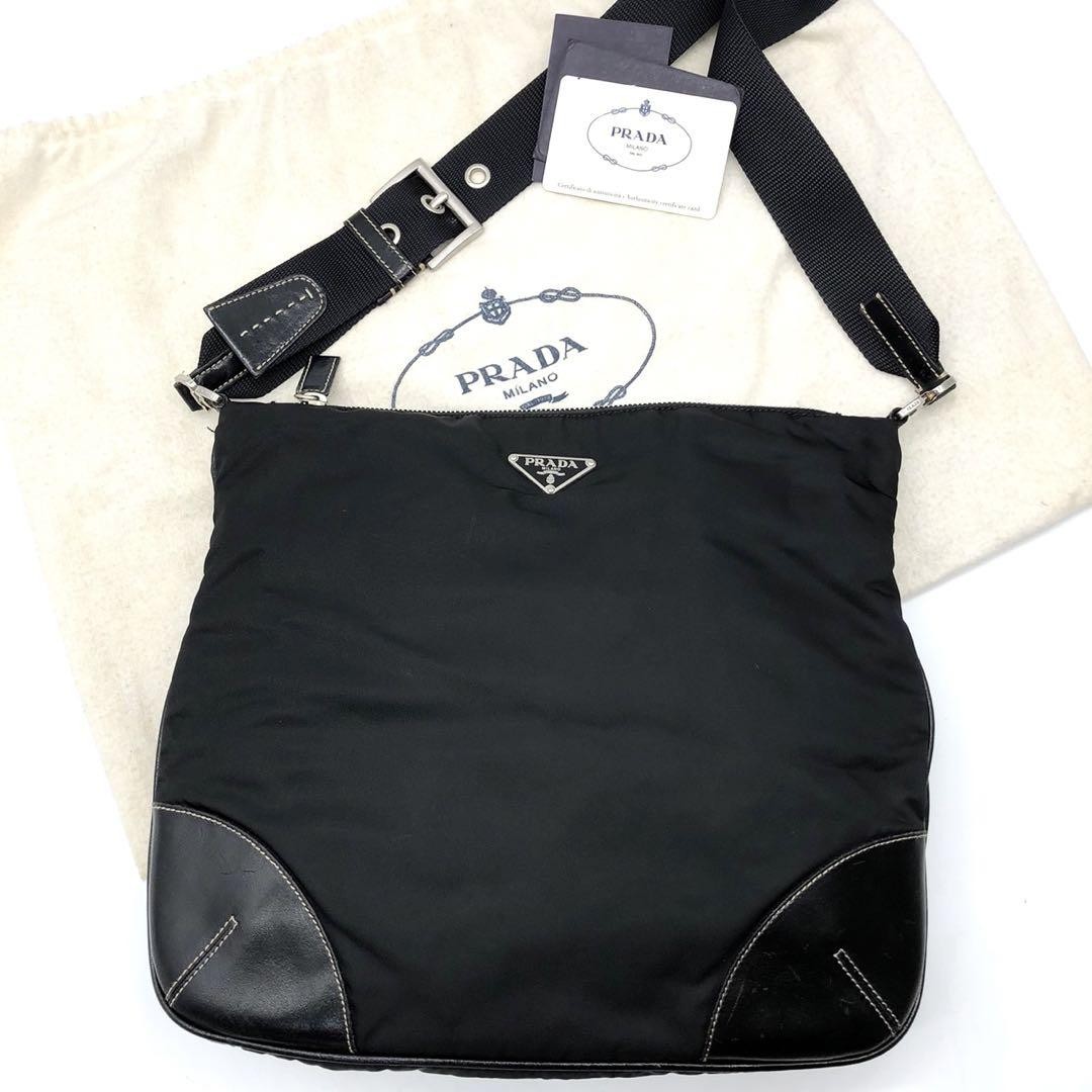 Prada black nylon leather triangle logo shoulder bag in excellent condition