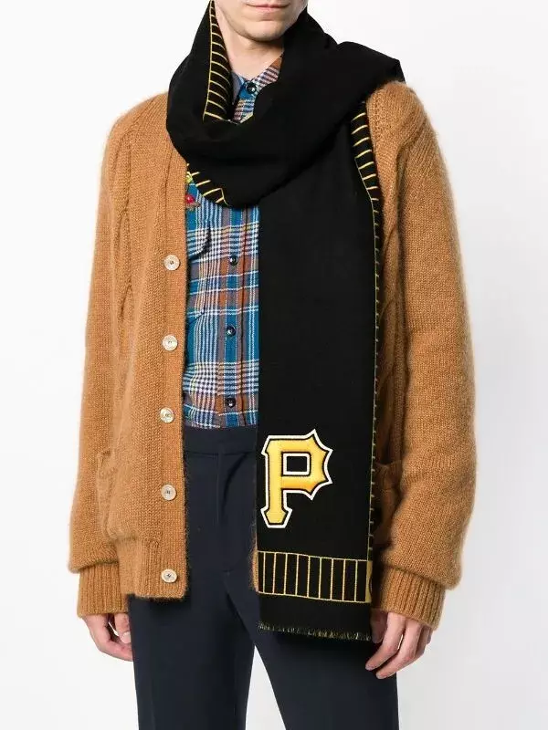 Écharpe neuve Gucci laine Pittsburgh Pirates GG à emboîter