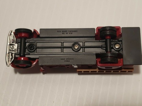 1939 Ward Lafrance Fire Truck Toy 1/64 scale no box - Picture 4 of 12
