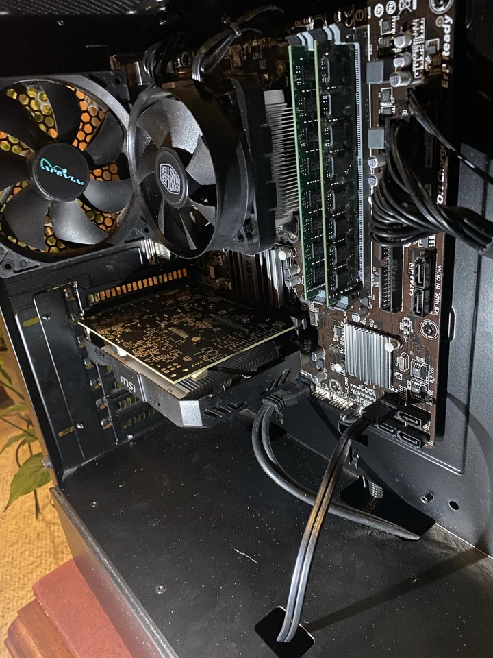 CYBERPOWER PC GUA 1600BST - Image 2 of 4