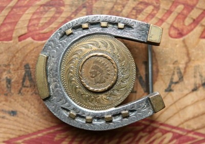 horseshoe belt buckle