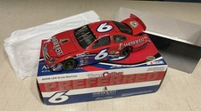 Mark Martin #6 Ameriquest 2006 Team Caliber Preferred 1/24 NASCAR Die-cast