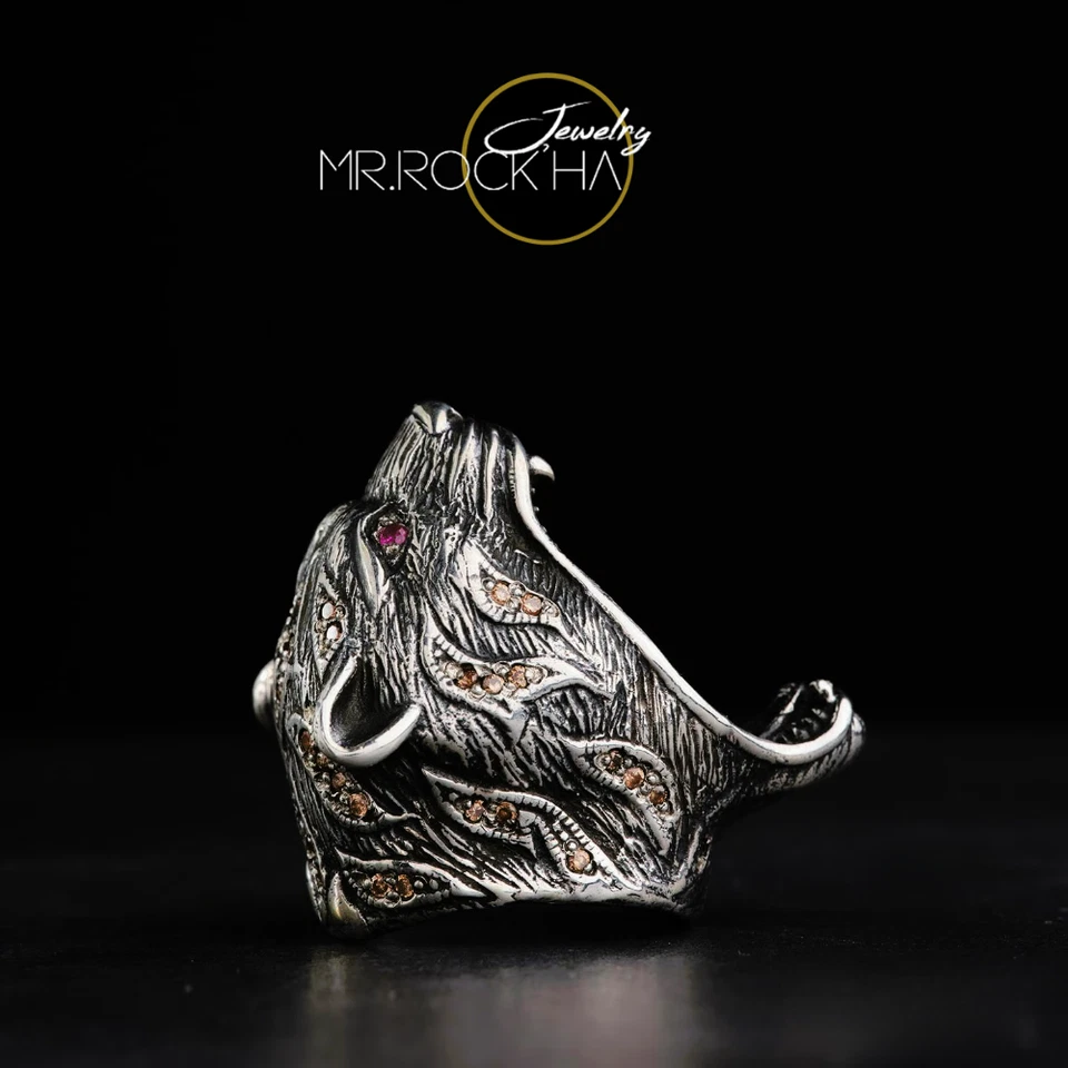 Anel unissex prata 925 K com gravação em relevo gato leão rugindo irritado, zircão rosa - Imagem 4 de 4