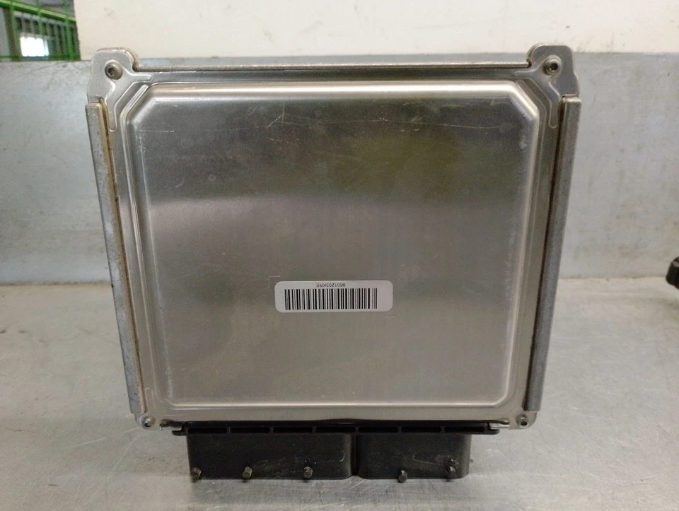 04L907445E CENTRALINA MOTORE / 28499989 DELPHI / 5204254 PER SKODA OCTAVIA III - Immagine 2 di 4