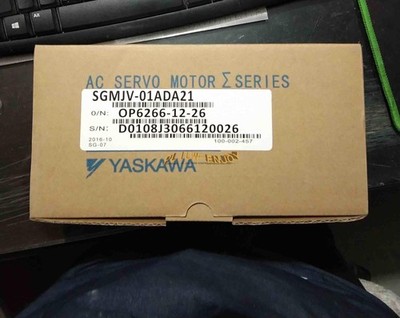 1PCS NEW Yaskawa servo motor SGMJV-01ADA21