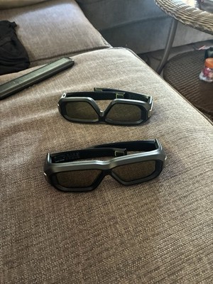 Nvidia 3D Vision 2 Wireless Glasses Kit (942-11431-0007-001) for