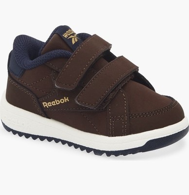 Cute Boys Shoe | Reebok NIB Weebok Clasp Low Easy | 4.5 Infant | Brown/Navy/Gold