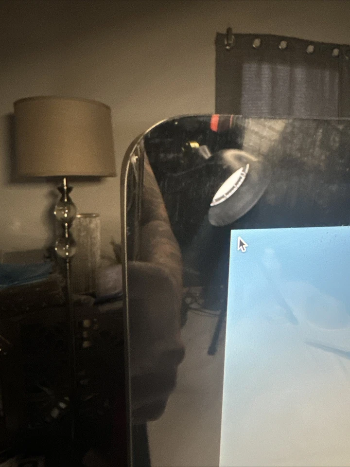 Apple iMac A1312 27 inch (Intel Core i5 2nd Gen. Desktop - Image 2 of 4