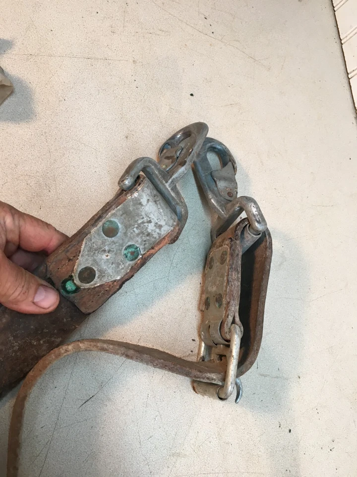 Klein Tools Linemans  Body Belt W/ Positioning Strap 5 ft - Image 3 of 4