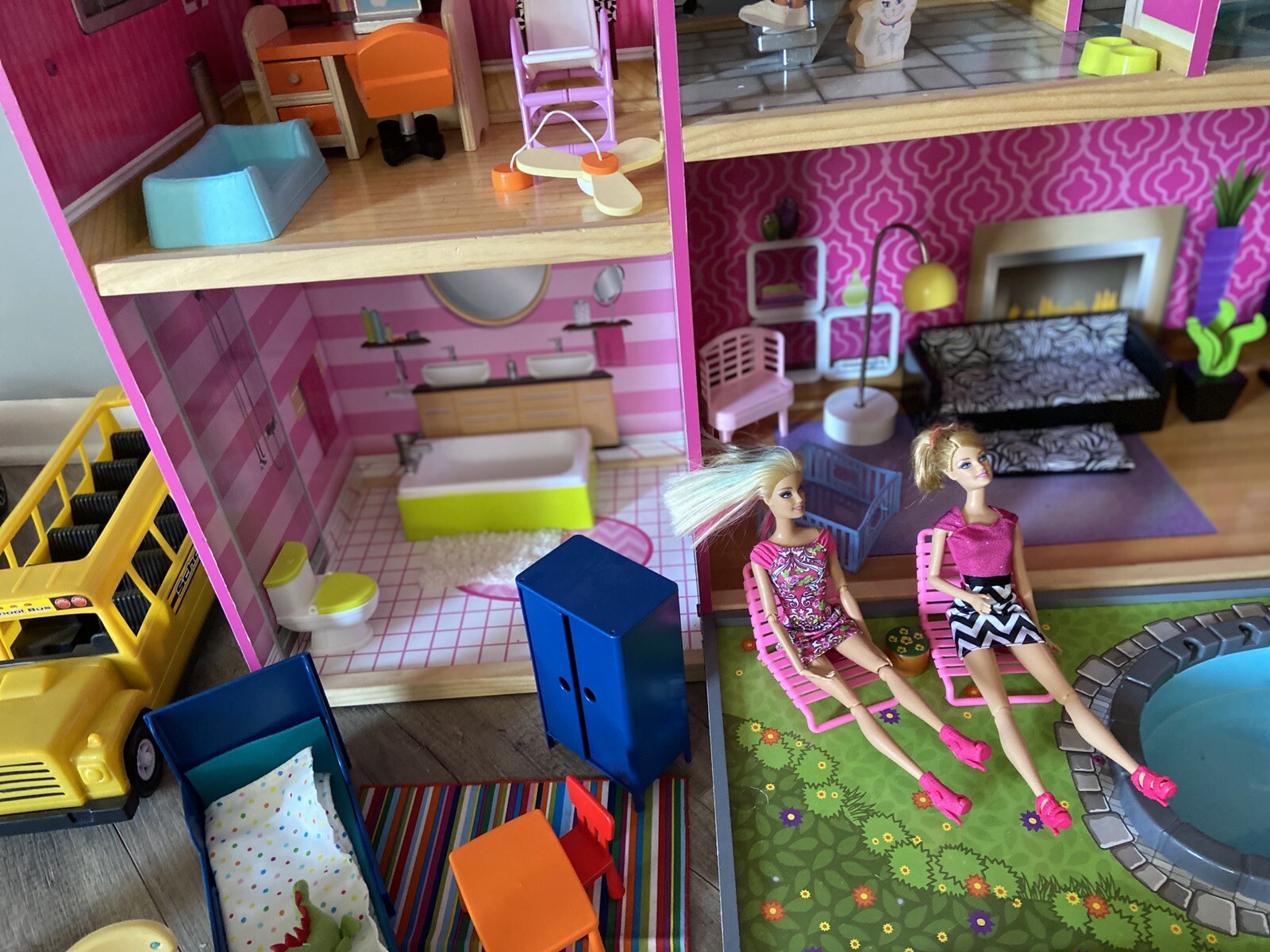 frozen doll furniture