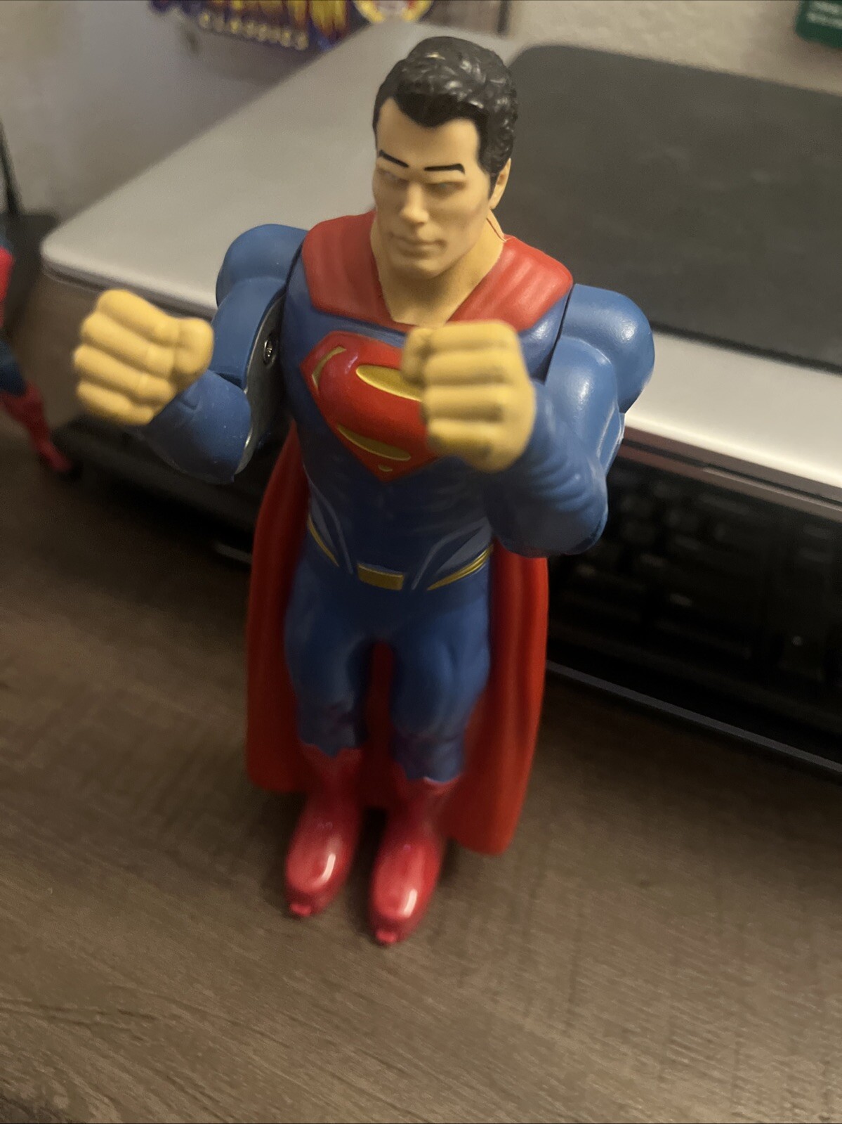 SAOLA Rock 'em Sock 'em Robots Batman v Superman solo personaggio di ricambio Superman