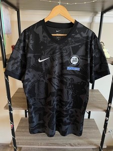 Nike Maillot d'entraînement Sturm Graz 2021/2022 F100 | Boutique des