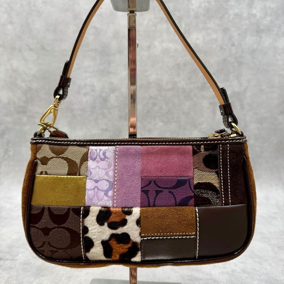 COACH Patchwork Pouch Leopard Canvas コーチ COACH Patchwork Mini Demi Pouch Rare Y2K Signature Suede Leopard