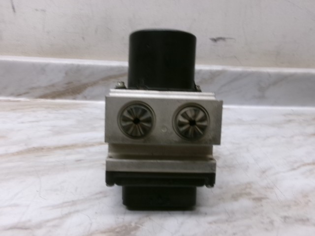 22792968 12 13 14 15 16 17 Express Savana 2500 Anti-Lock ABS Brake
