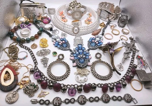 Vintage Gold And Silver Toned Costume Jewelry Necklaces, Rings, Earrings Lot #5