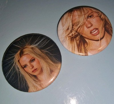 Renee Rapp Twin Pack 2inch Badges : Bite Me and Snow Angel Album Covers