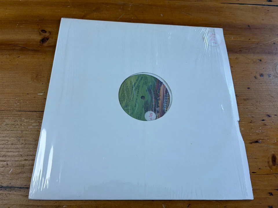 12" ITALY 1981 Metropole – Miss Manhattan -- RARE ITALO  Funk / Soul Boogie - Bild 1 von 1