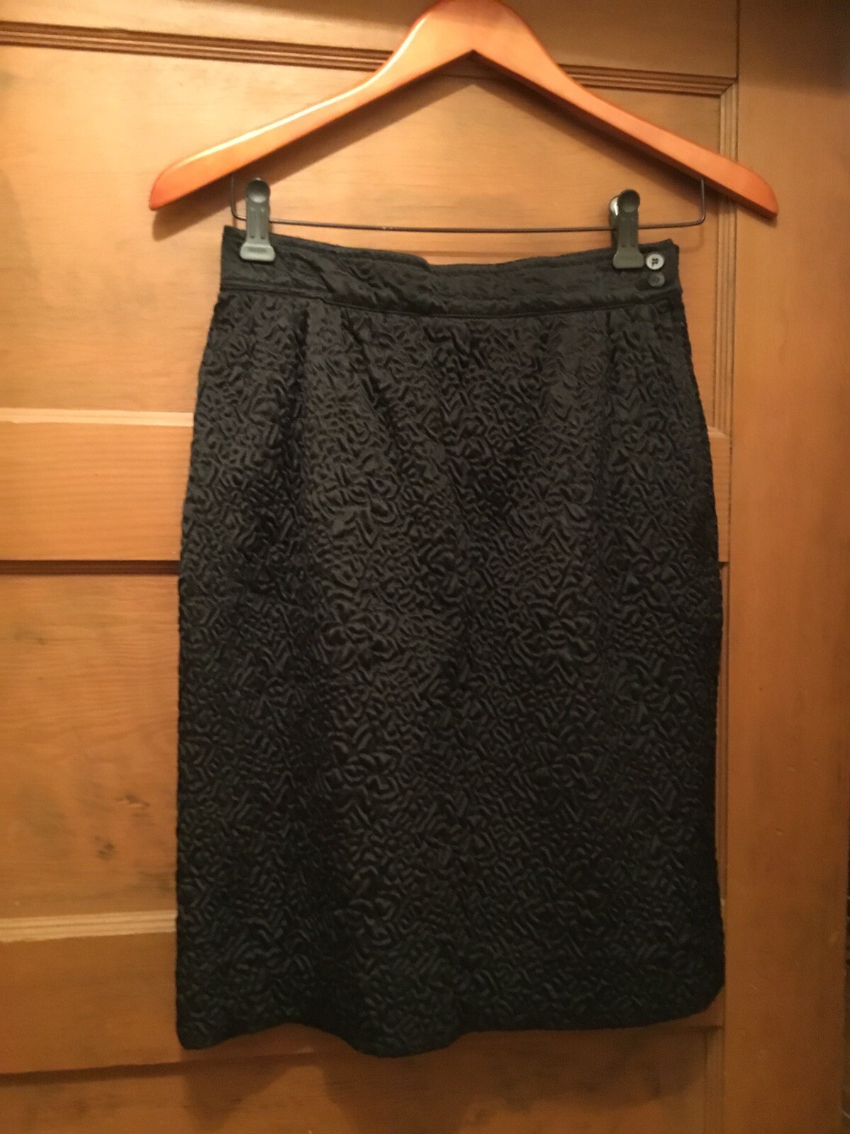 Gonna vintage Yves Saint Laurent Rive Gauche nera trapuntata floreale ricamata