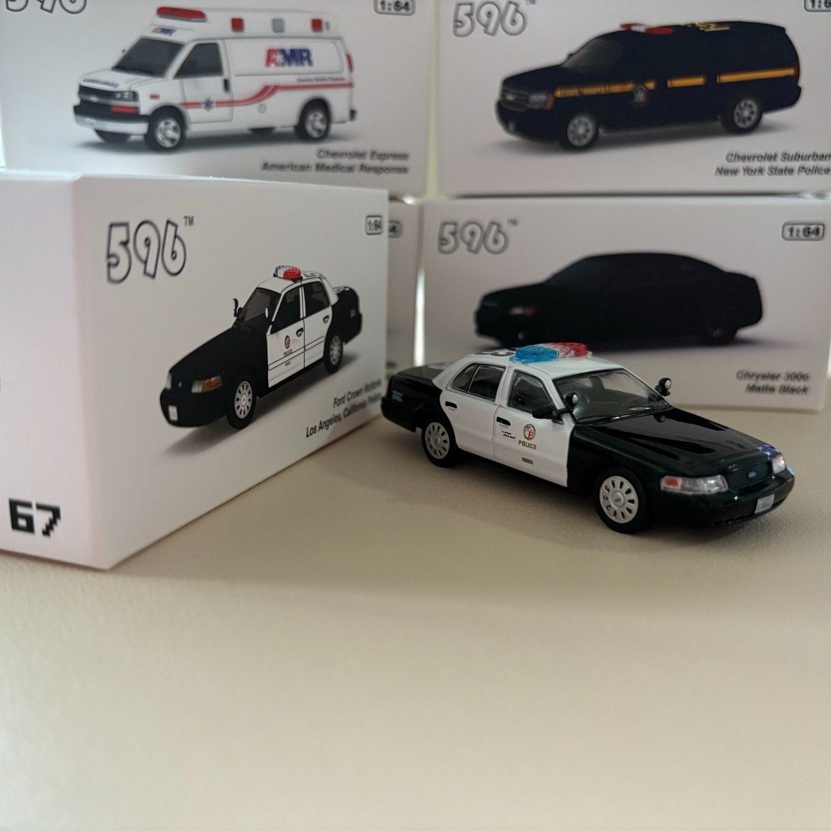 596 model 1/64 LAPD 4台セット 596 model 1/64 LAPD 4台セット 596 Model 1/64 Chevrolet Impala