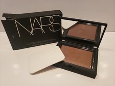 Nars  LIGHT REFLECTING SETTING Pressed POWDER  Sable  NIB