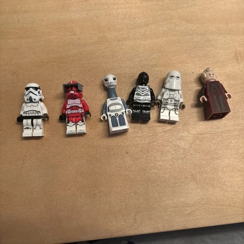 LEGO Star Wars Minifigure Lot -Commander Cody, Palpatine And MORE