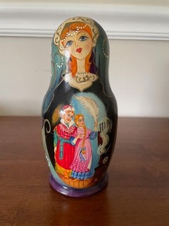 5 piece vintage matryoshka or nesting doll
