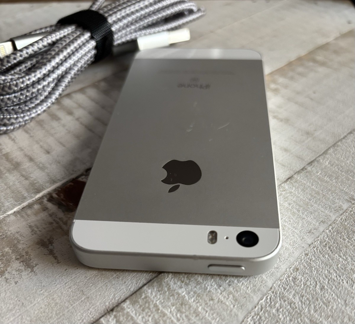 Apple iPhone SE - 32 GB - Silver (Straight Talk) for sale online