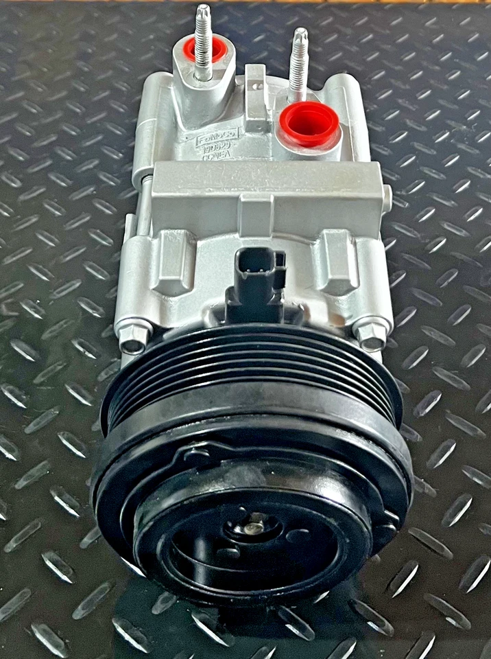 Compresor de aire acondicionado compatible con Ford Crown Victoria 06-11, Lincoln Town Car, Mercury, 67185 Foto 2 de 4