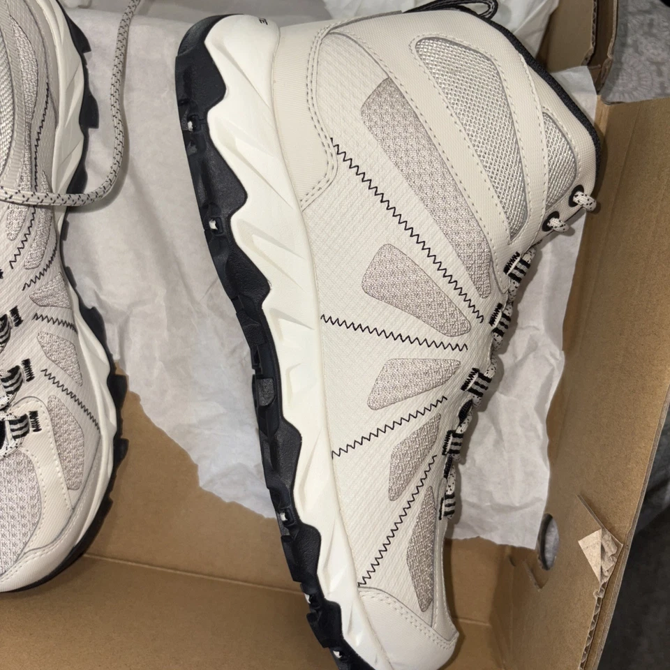 CONSTRUCCIÓN ABSOLUTAMENTE IMPERMEABLE Columbia Talla 7 Foto 4 de 4