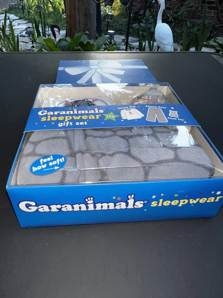 Juego de ropa de dormir Garanimals 2009 béisbol Rhino nuevo en caja talla 24M nuevo en caja Foto 2 de 4