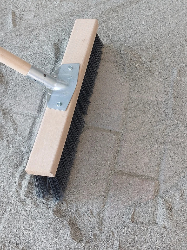 Sabbia Polimerica grigia in sacco da 20 kg.  per fughe pavimentazioni esterne - Immagine 3 di 3