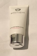 Boutique England , White nectarine and Pear Body Wash 100ml