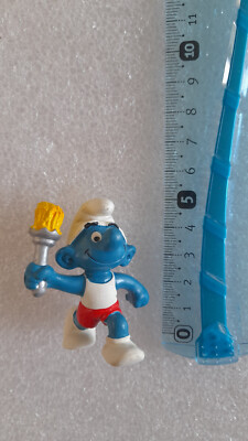SMURF SCHLUMPF Schleich Olympic Flame Bearer Smurf