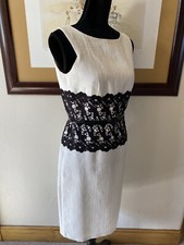David Meister White Dress w/ Black Lace Accenting Knee Length US 6