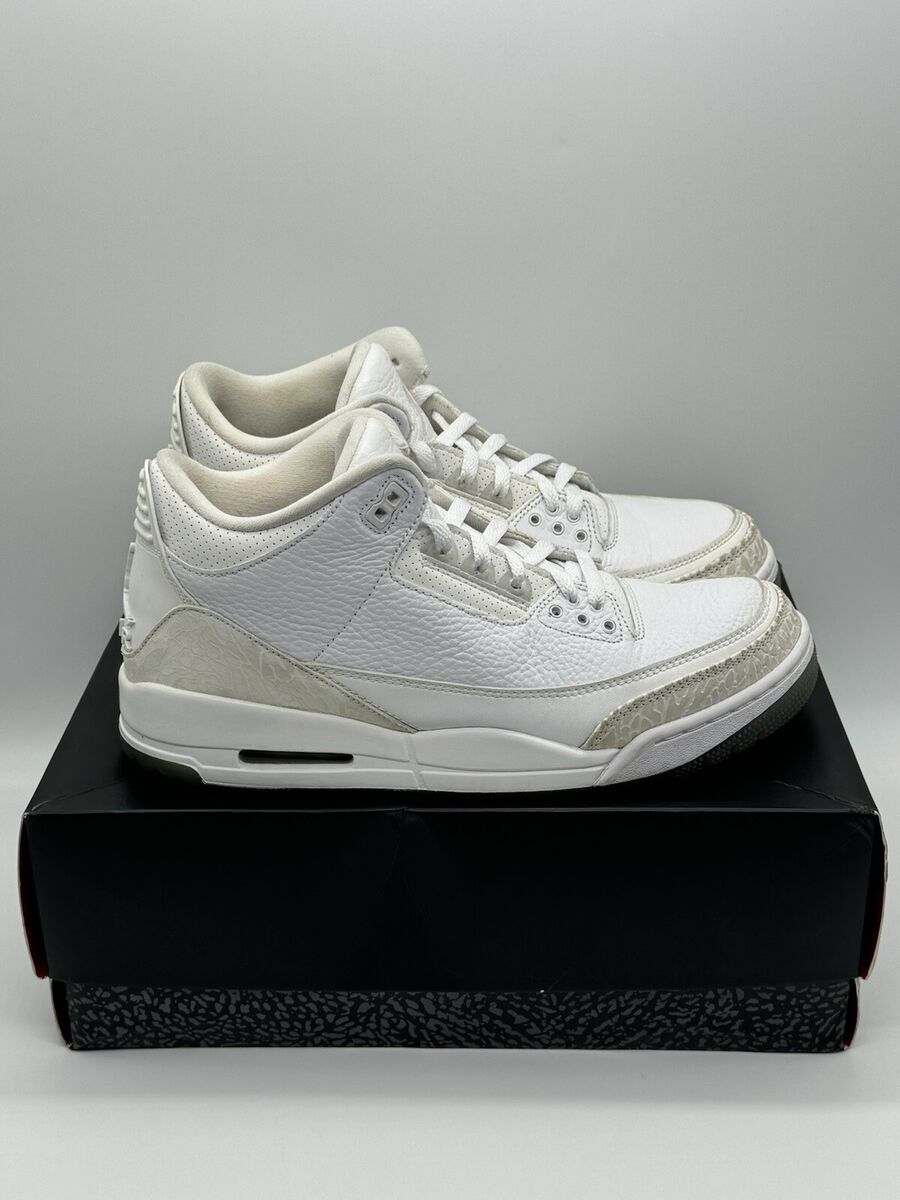 VNDS - Size 10 - Air Jordan 3 Retro Triple White - 136064 VNDS - Size 10 - Air Jordan 3 Retro Triple White - 136064