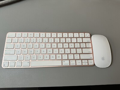 Apple Magic Keyboard with Touch ID (A2449) Trackpad (A1535) セット！ Apple Magic Keyboard with Touch ID (A2449) Trackpad (A1535) セット！