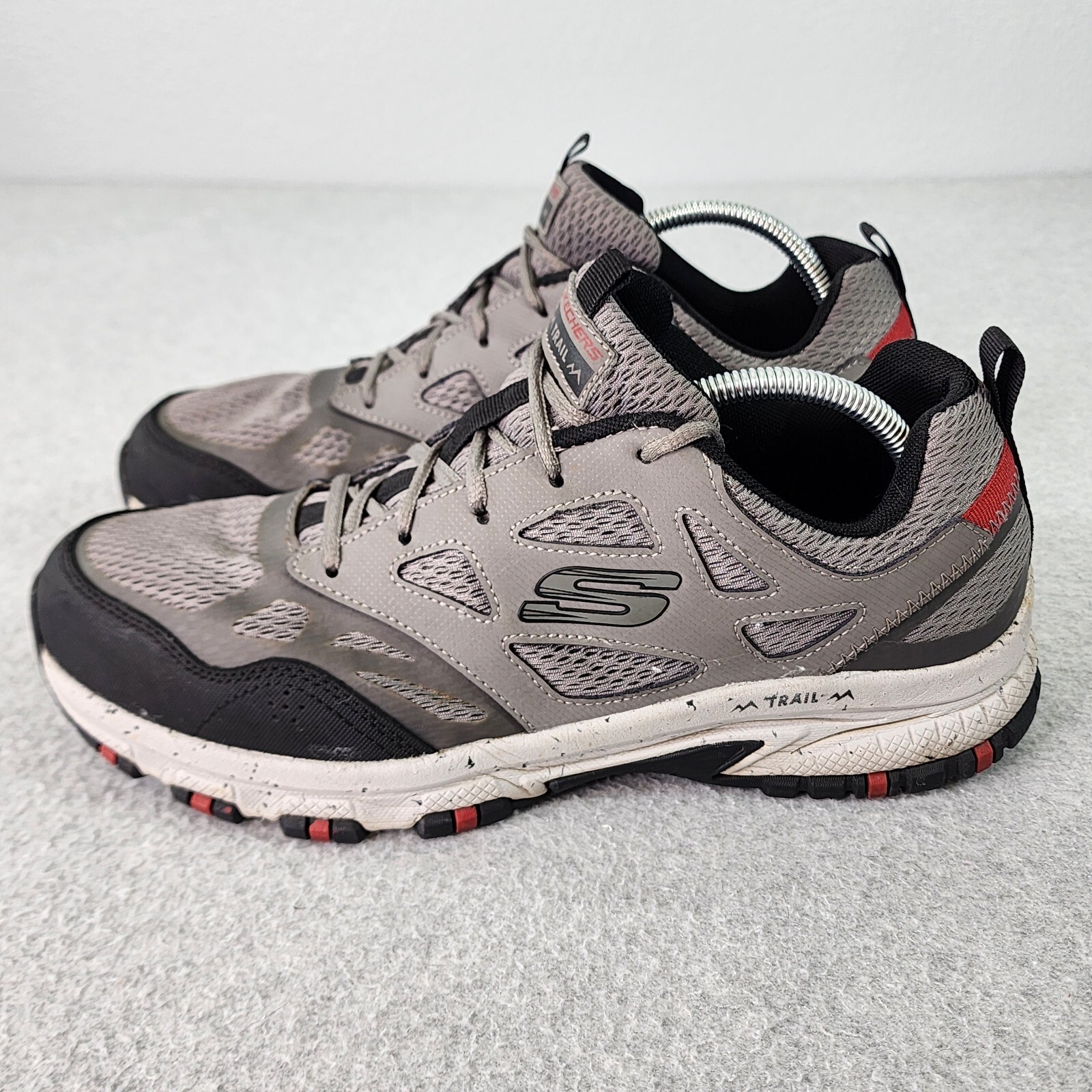 SAOLA Sneakers Skechers Trail da uomo taglia 11 Hillcrest grigie scarpe casual stringate 237265W